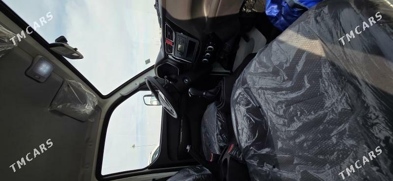 Foton SAUVANA 2025 - 325 000 TMT - Бузмеин - img 6