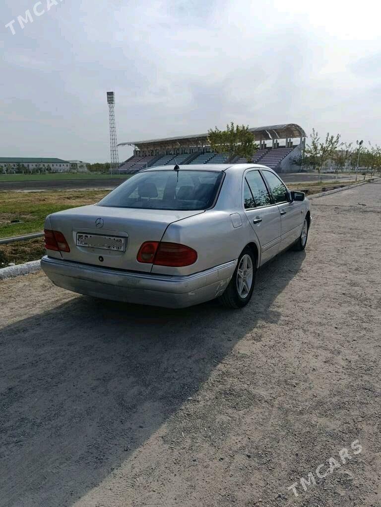 Mercedes-Benz E320 1996 - 60 000 TMT - Wekilbazar - img 1