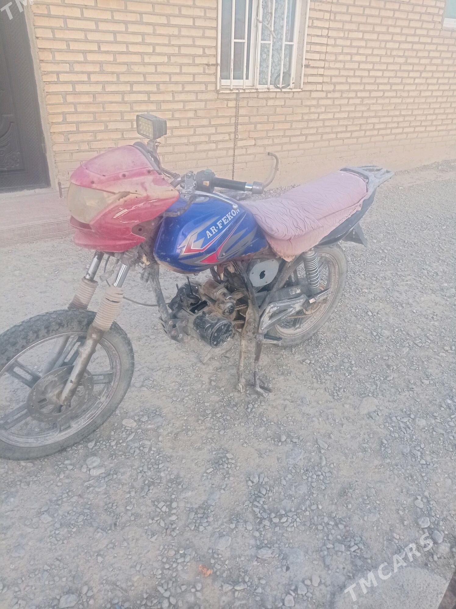 Fekon FK150-8G 2013 - 8 000 TMT - Бахарден - img 3