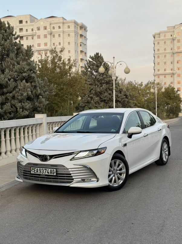 Toyota Camry 2020 - 255 000 TMT - Aşgabat - img 1