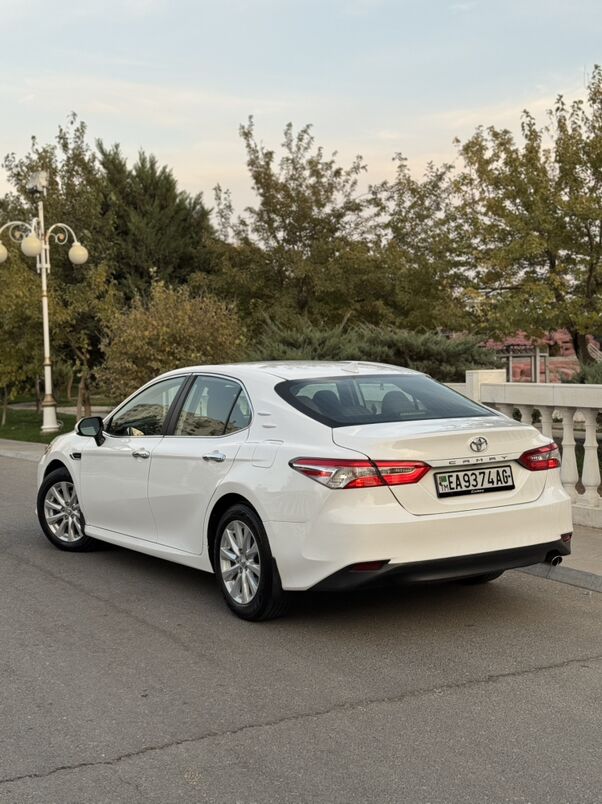 Toyota Camry 2020 - 255 000 TMT - Ашхабад - img 3