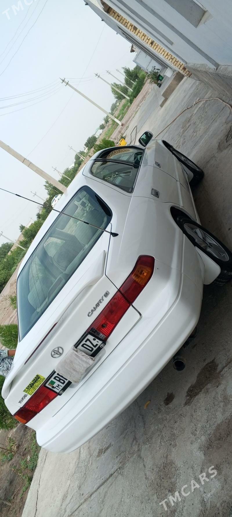 Toyota Camry 1999 - 130 000 TMT - Daşoguz - img 5