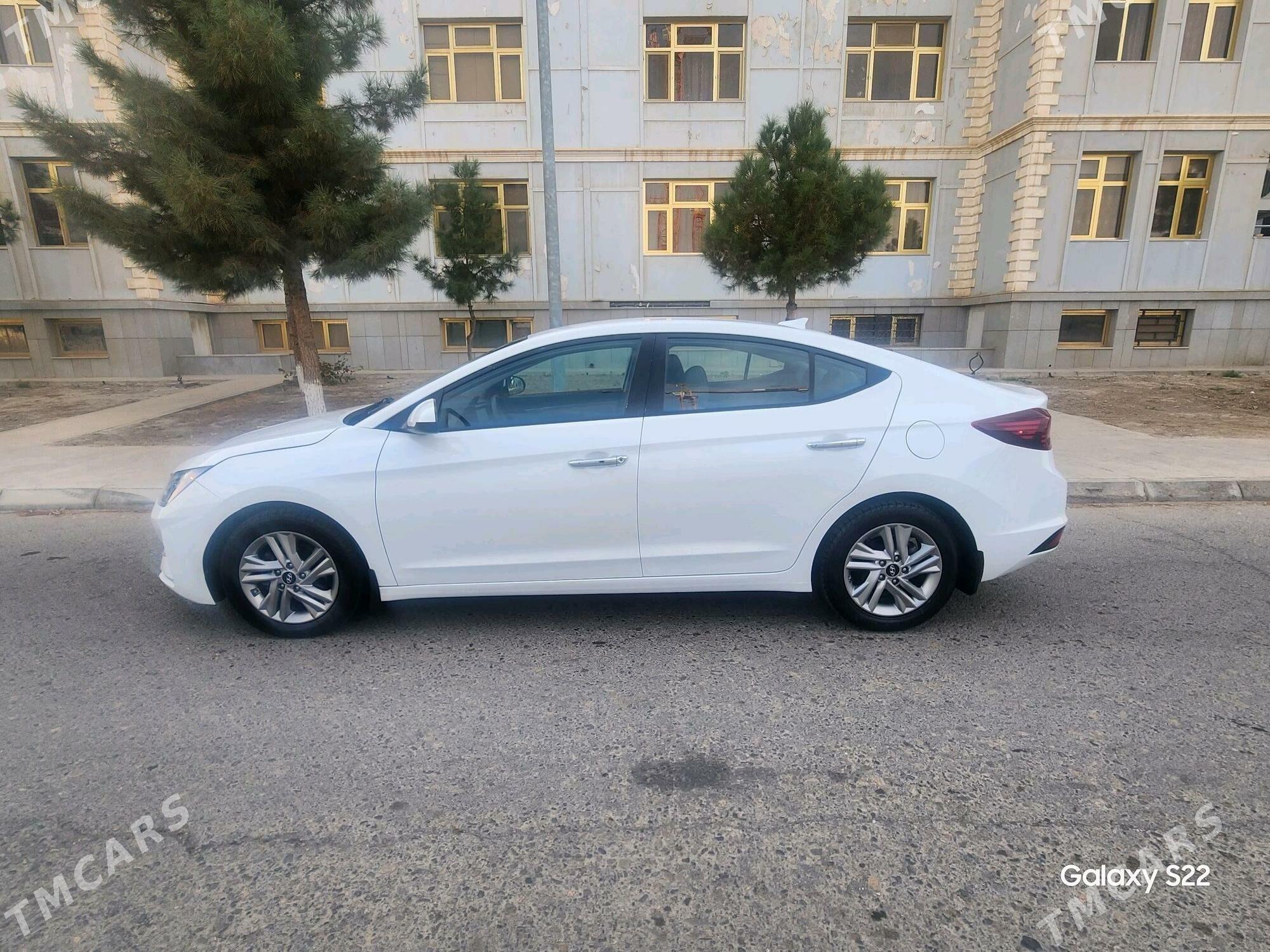 Hyundai Elantra 2020 - 175 000 TMT - Мары - img 6