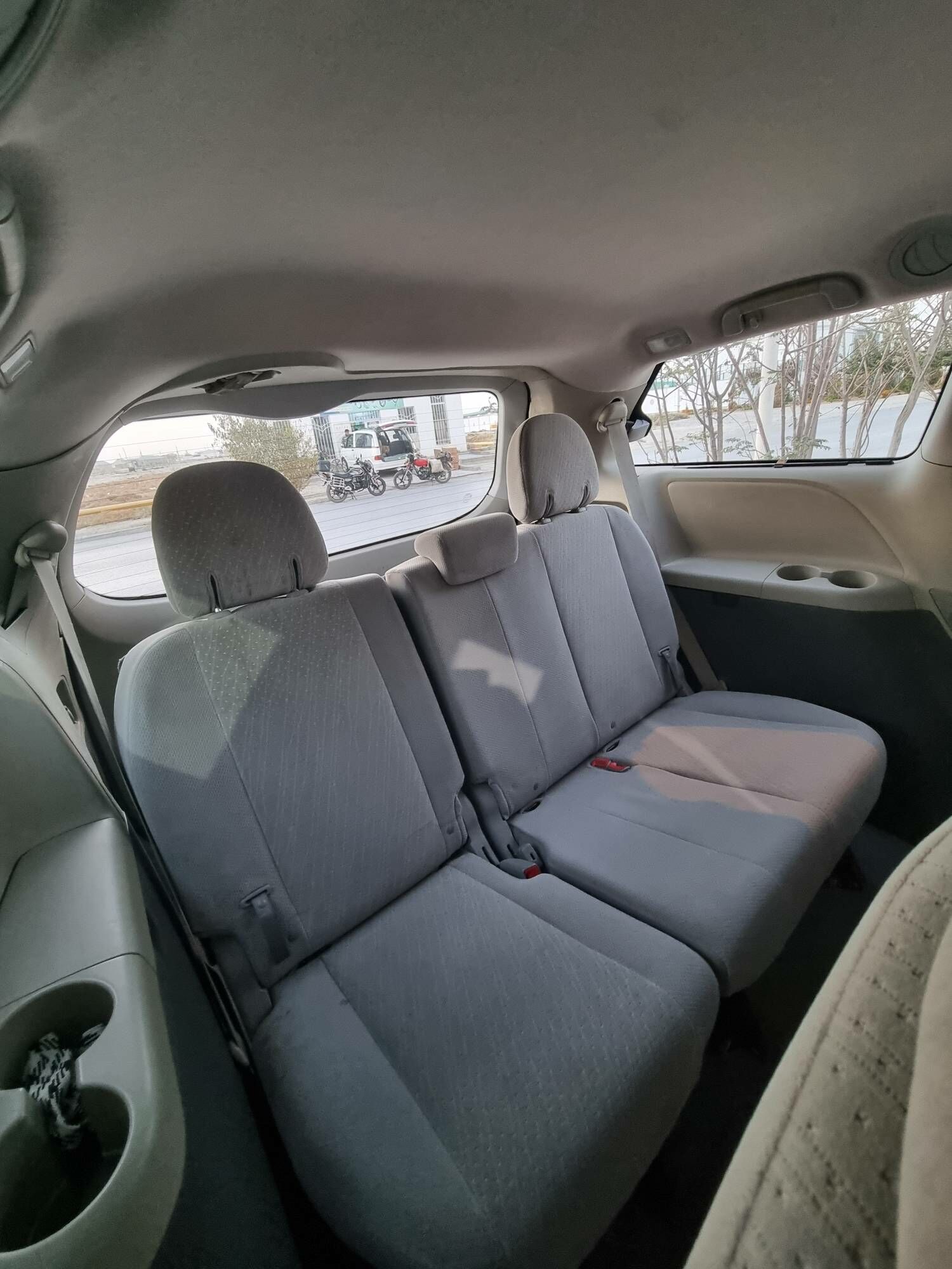 Toyota Sienna 2012 - 290 000 TMT - Bäherden - img 4