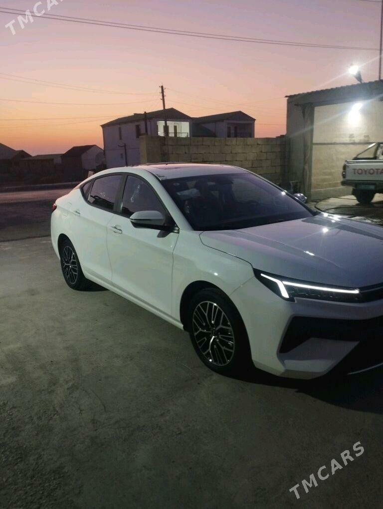 Toyota Corolla 2025 - 300 000 TMT - Balkanabat - img 4