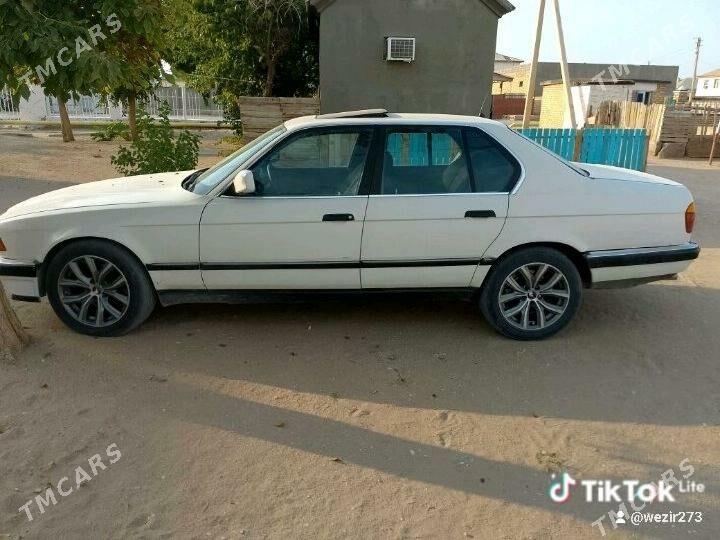 BMW 7 Series 1991 - 36 000 TMT - Гумдаг - img 1
