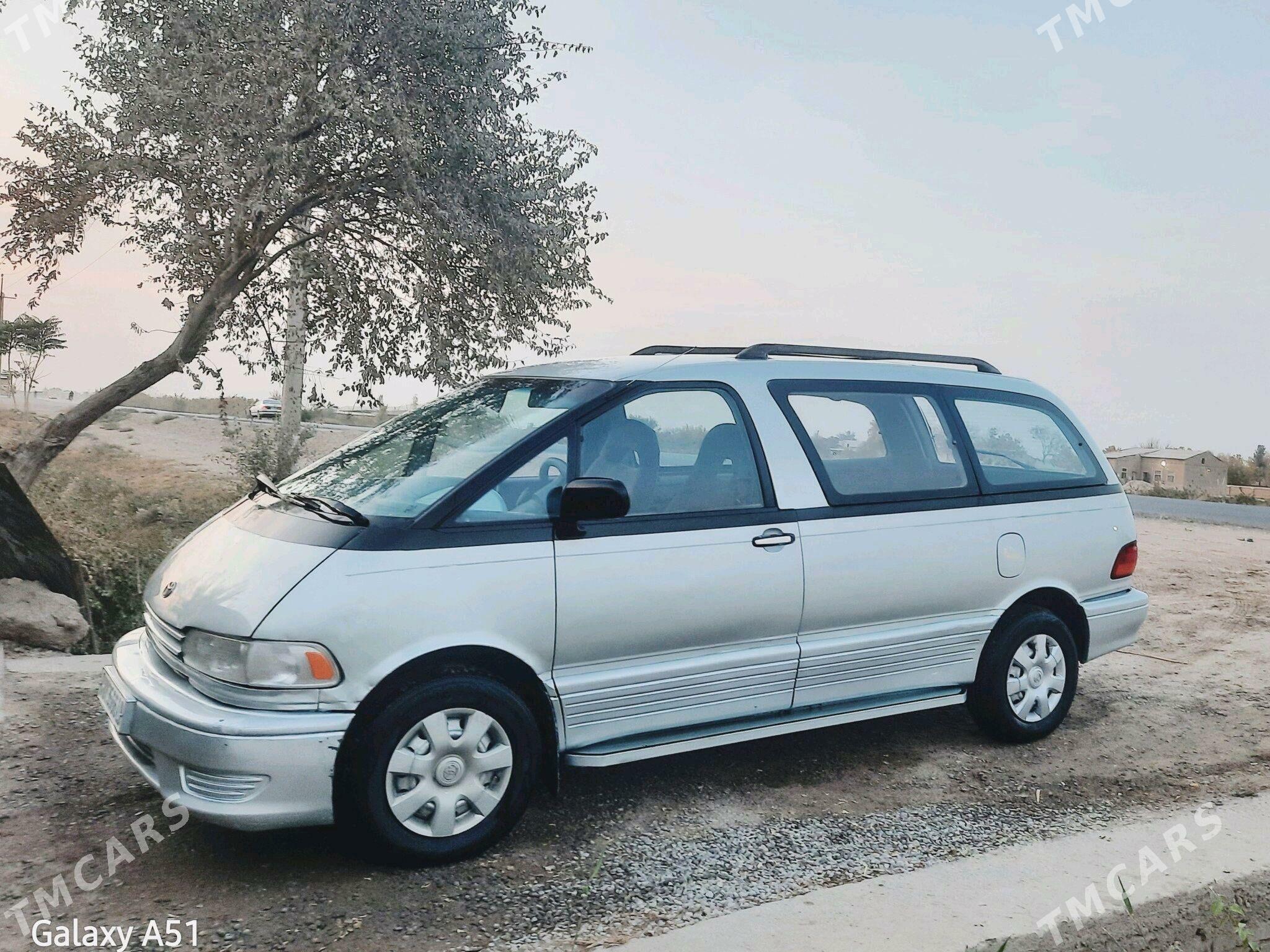 Toyota Previa 1993 - 75 000 TMT - Halaç - img 4