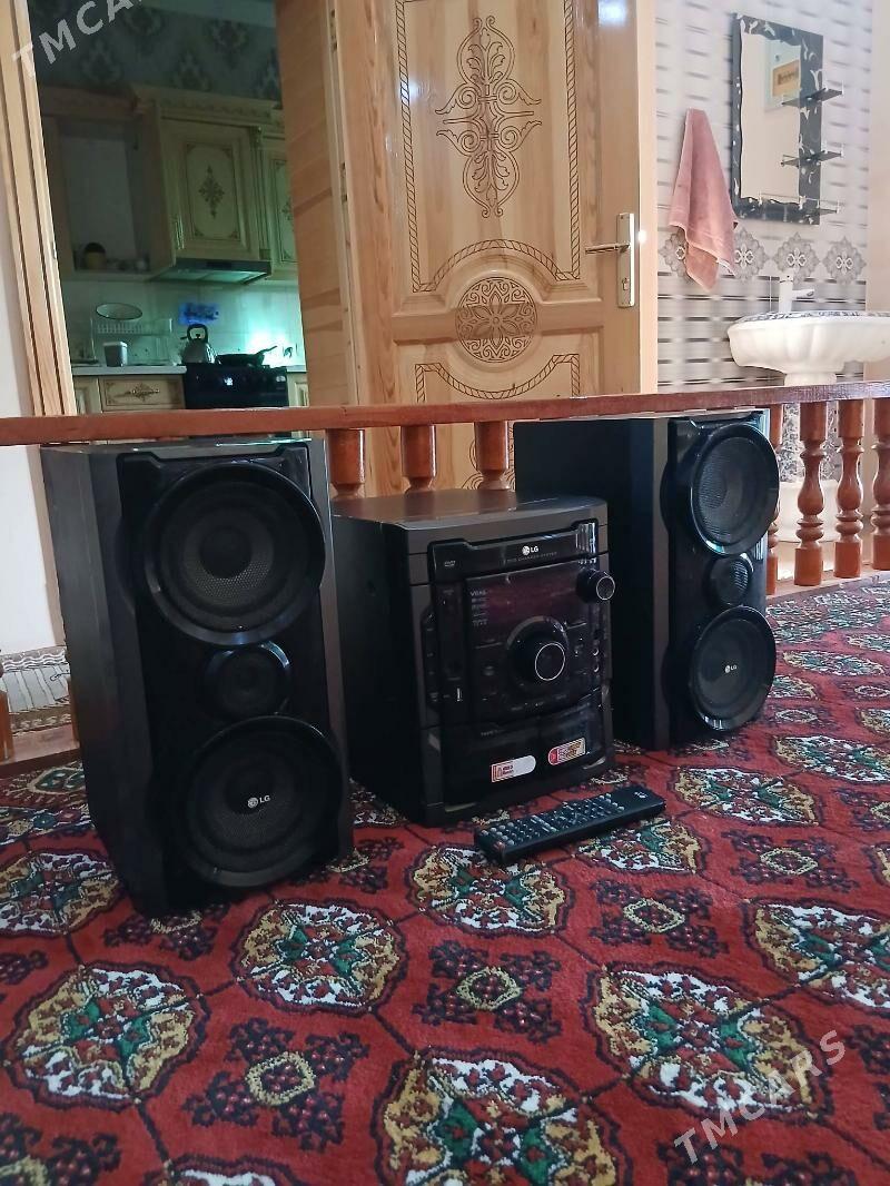 LG sentr - Дашогуз - img 2