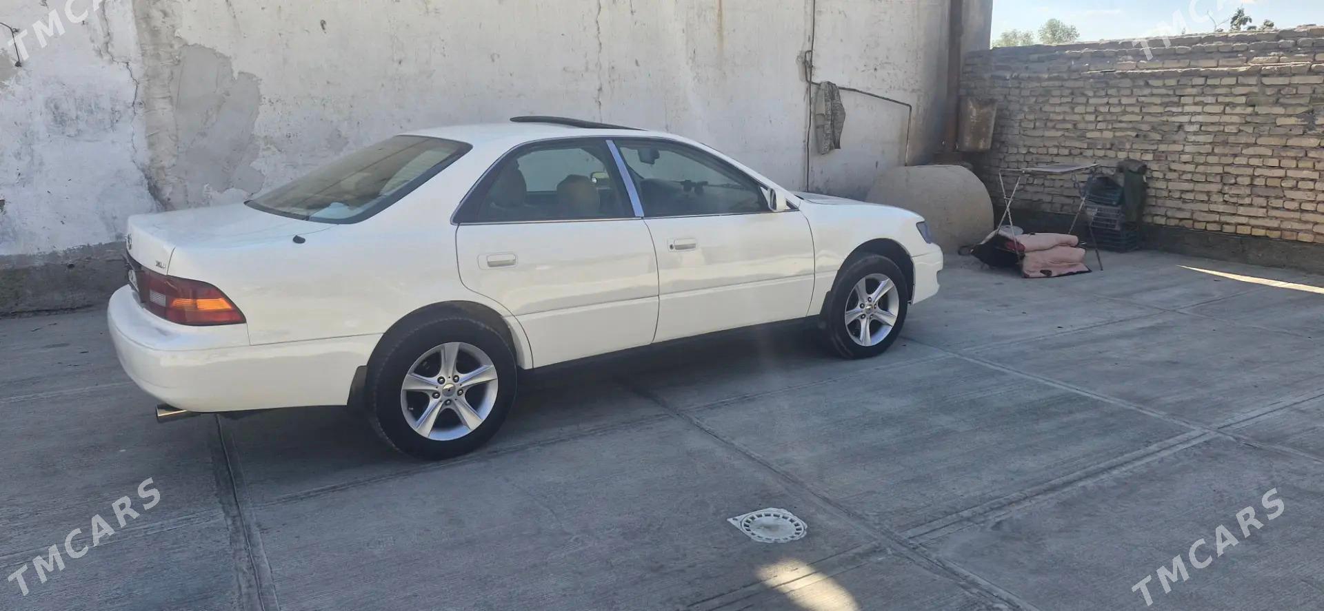 Lexus ES 1999 - 125 000 TMT - Boldumsaz - img 2
