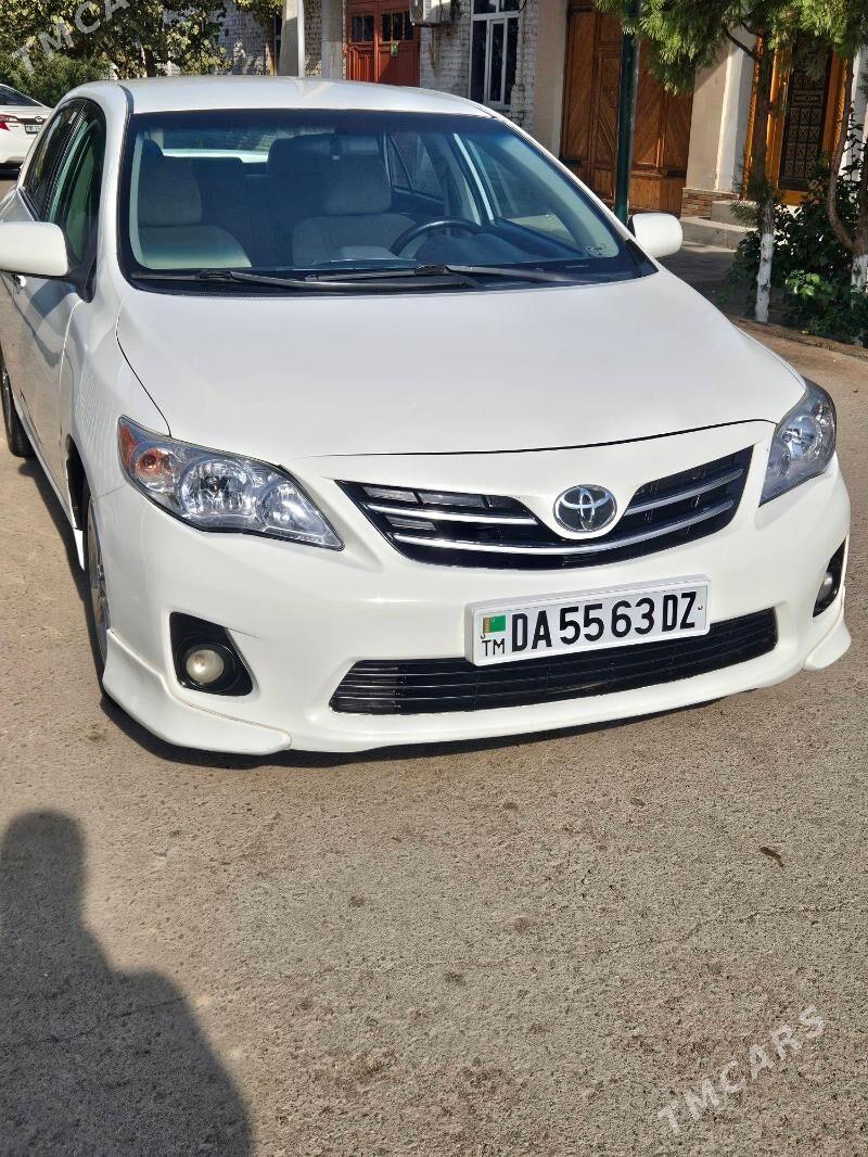 Toyota Corolla 2012 - 170 000 TMT - Дашогуз - img 8