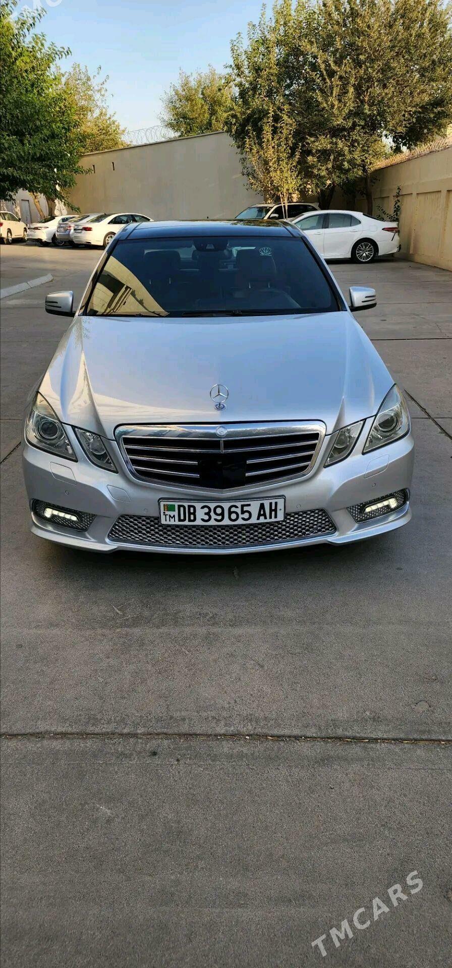 Mercedes-Benz E350 2010 - 280 000 TMT - Bäherden - img 1