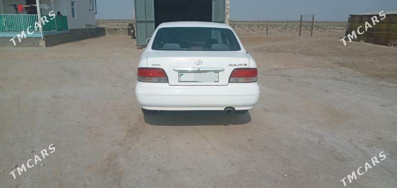 Toyota Avalon 1996 - 120 000 TMT - Esenguly - img 2