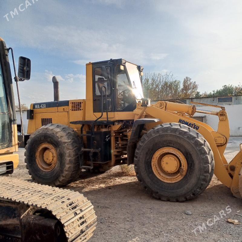 Komatsu WA420-3 2006 - 700 000 TMT - Ашхабад - img 4