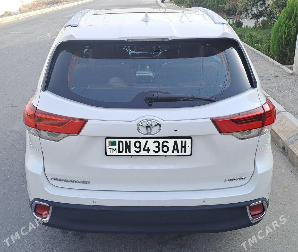 Toyota Highlander 2018 - 359 000 TMT - Ашхабад - img 7