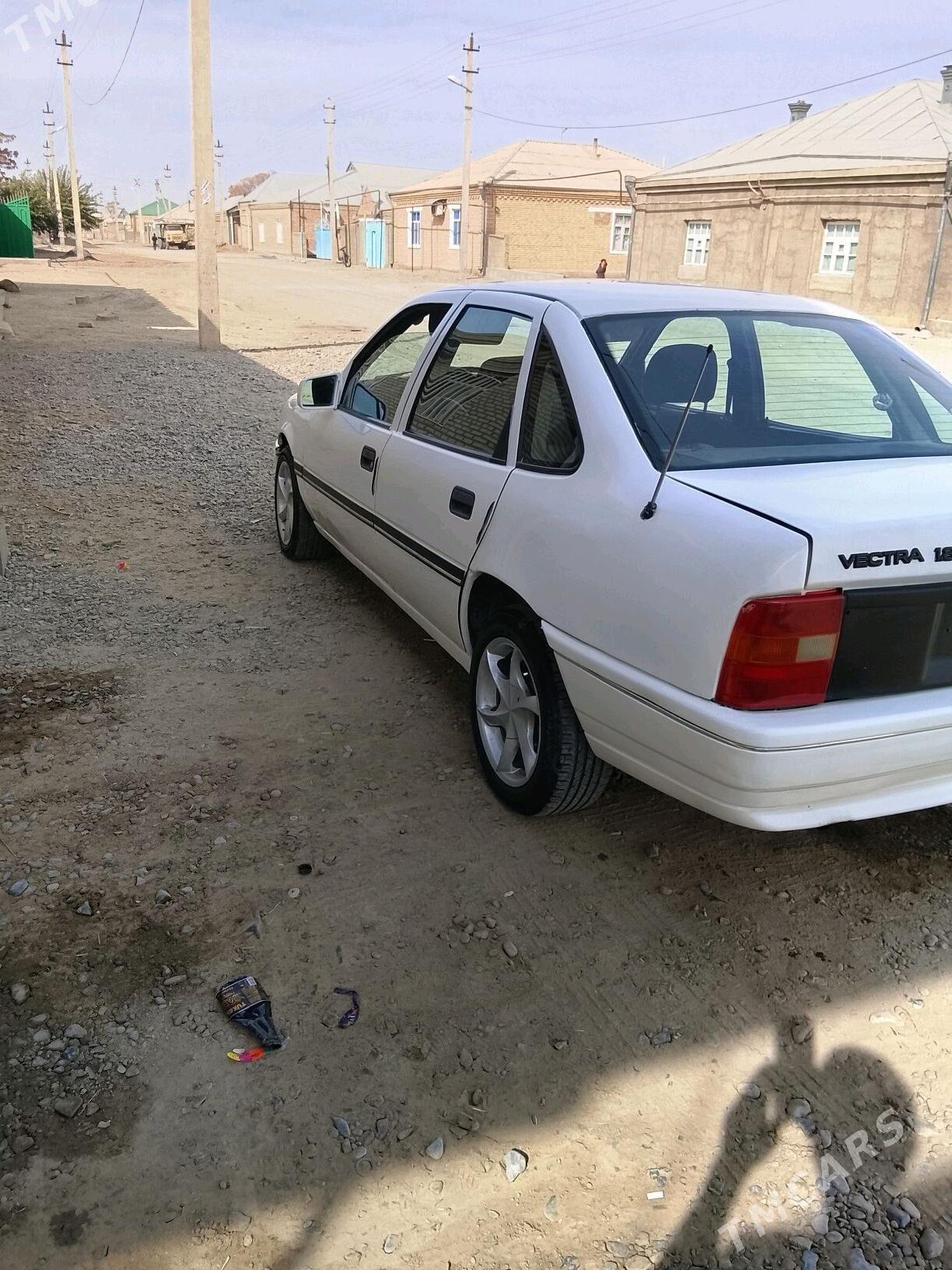 Opel Vectra 1992 - 30 000 TMT - Bäherden - img 1