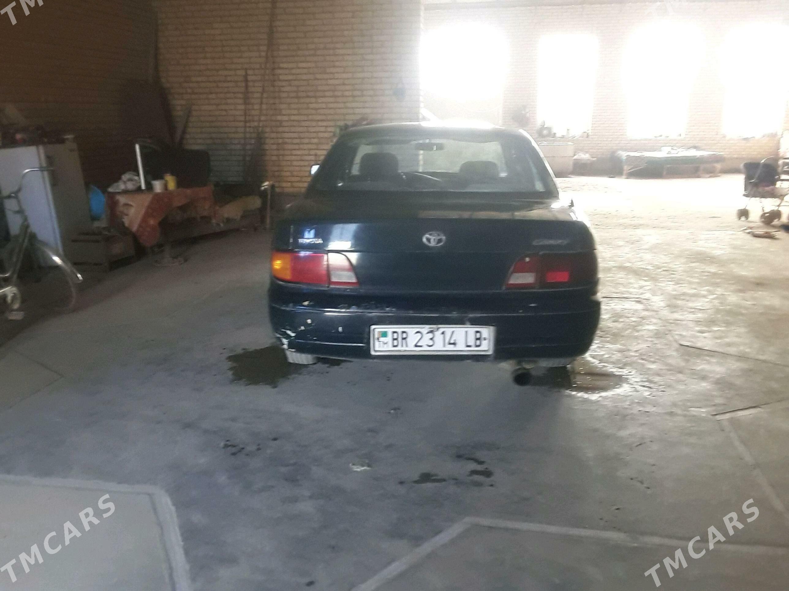 Toyota Camry 1995 - 50 000 TMT - Çärjew - img 1
