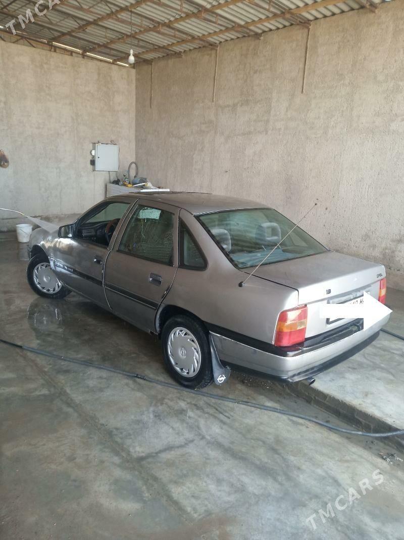 Opel Vectra 1991 - 30 000 TMT - Baýramaly - img 1