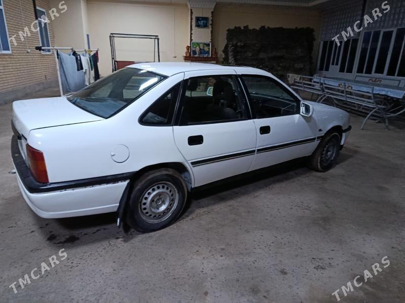 Opel Vectra 1992 - 35 000 TMT - Çärjew - img 3