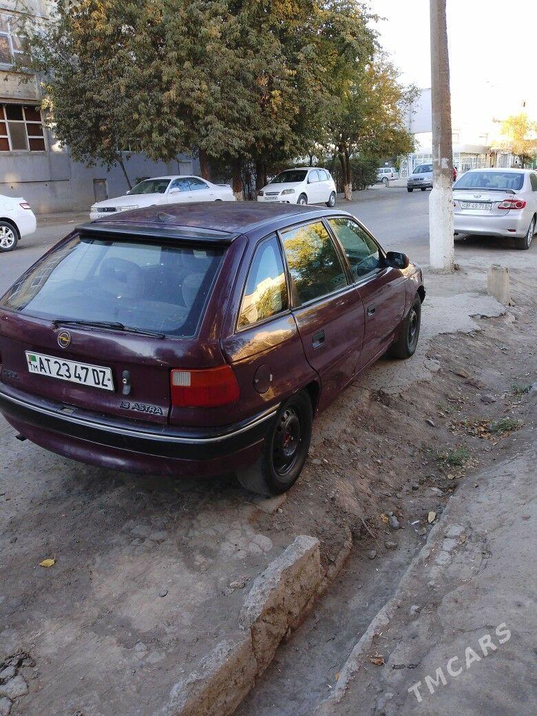 Opel Astra 1992 - 30 000 TMT - Дашогуз - img 3