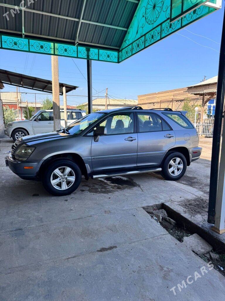 Lexus RX 300 2003 - 200 000 TMT - Дашогуз - img 6