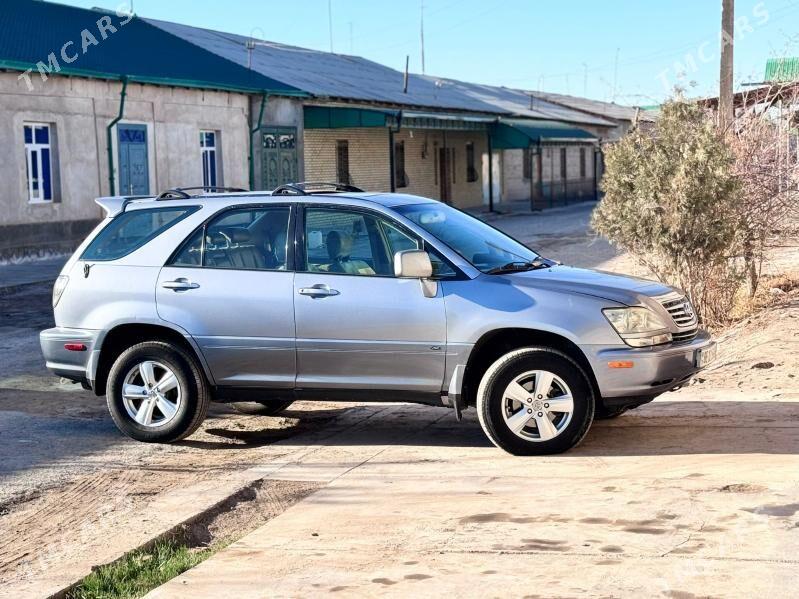 Lexus RX 300 2003 - 200 000 TMT - Дашогуз - img 10