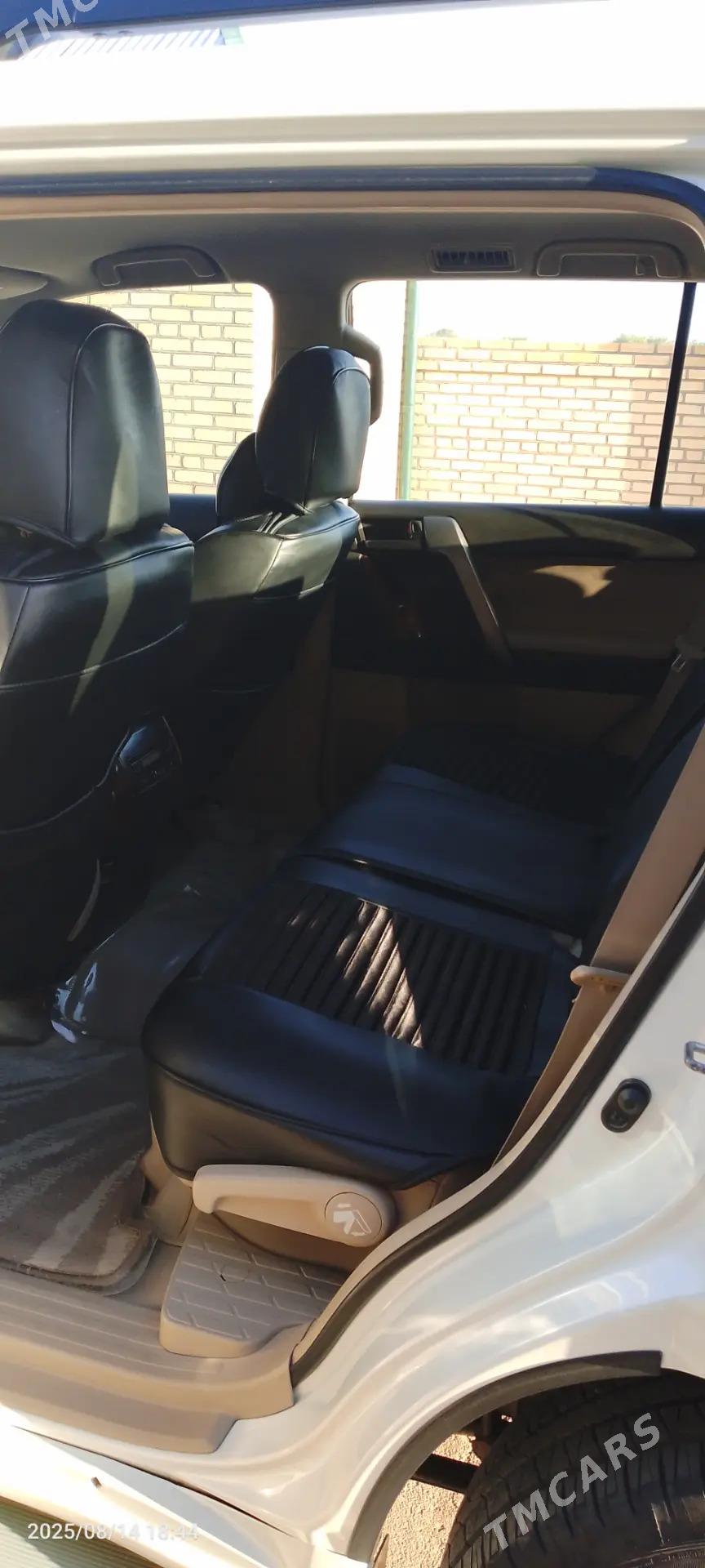 Toyota Land Cruiser Prado 2011 - 520 000 TMT - Türkmenabat - img 1