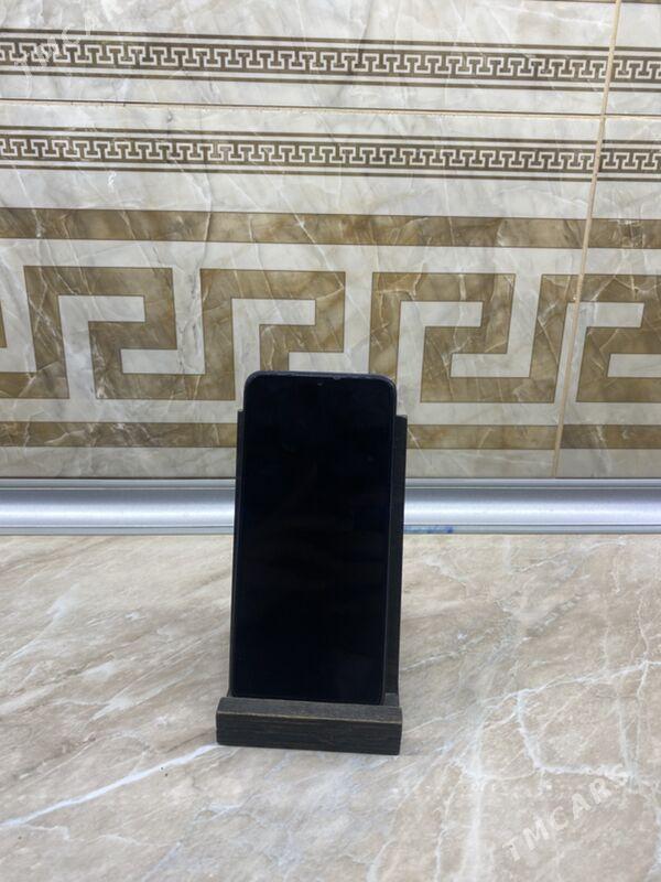 infinix Hot 30 i  - Mary - img 1