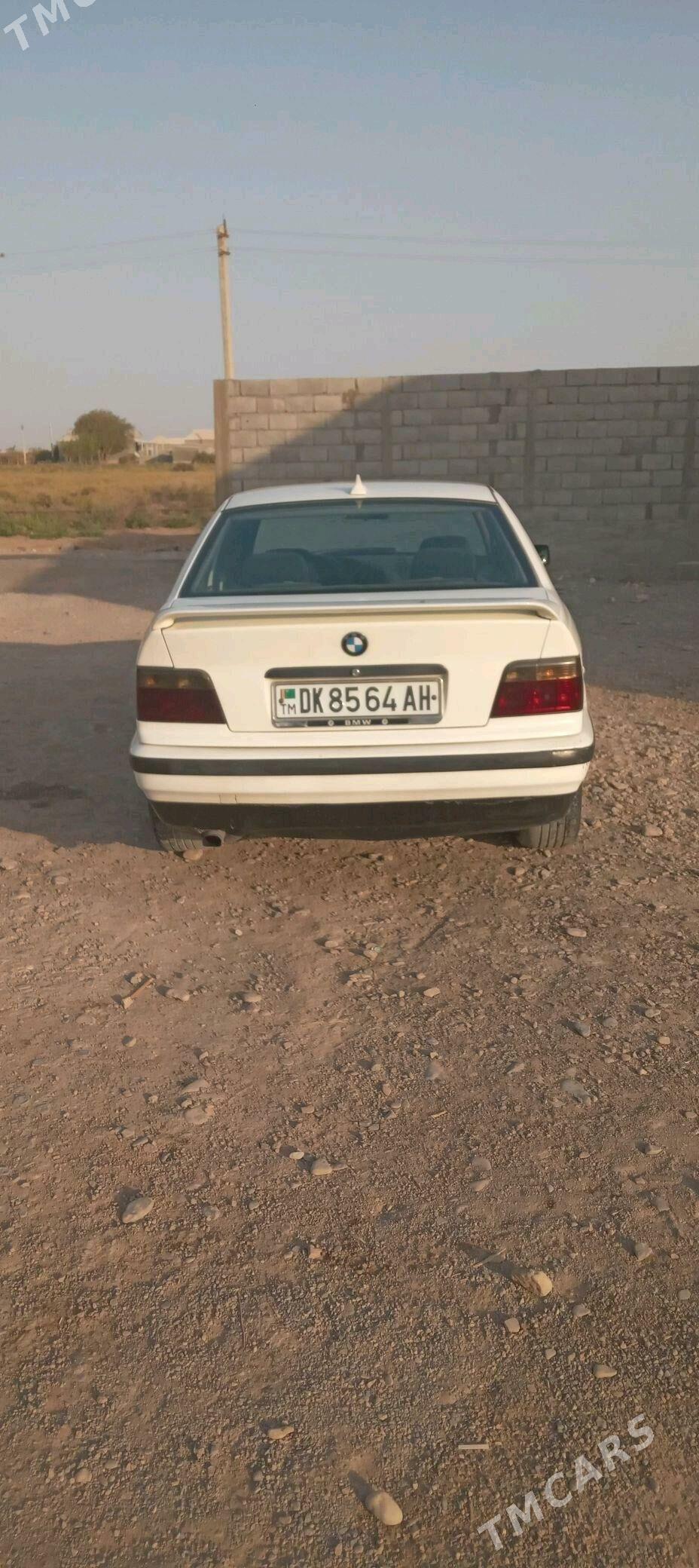 BMW 320 1993 - 40 000 TMT - Теджен - img 4