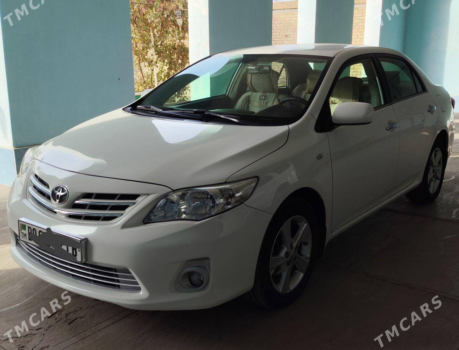 Toyota Corolla 2013 - 190 000 TMT - Türkmenabat - img 2