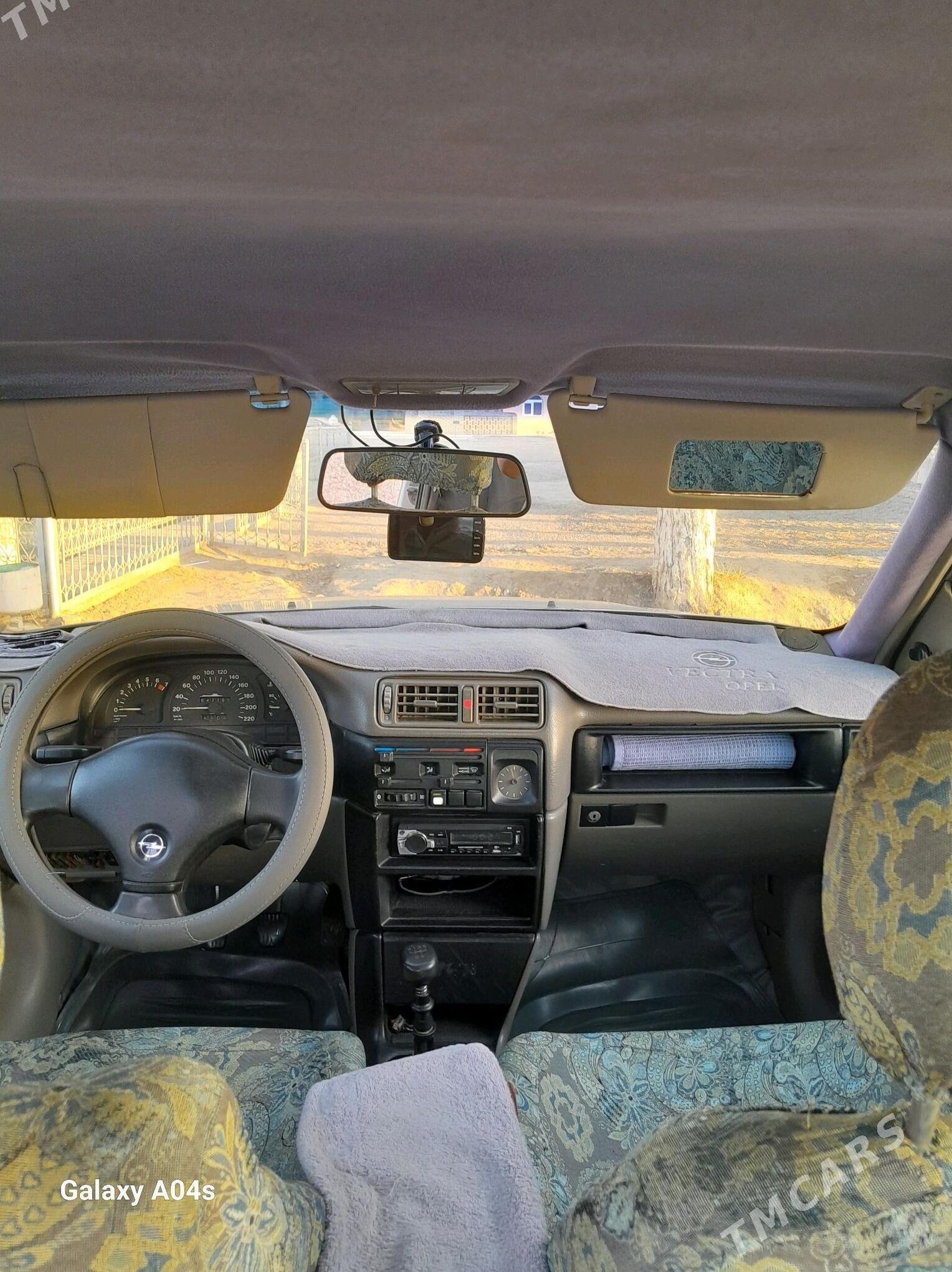 Opel Vectra 1992 - 40 000 TMT - Мары - img 3