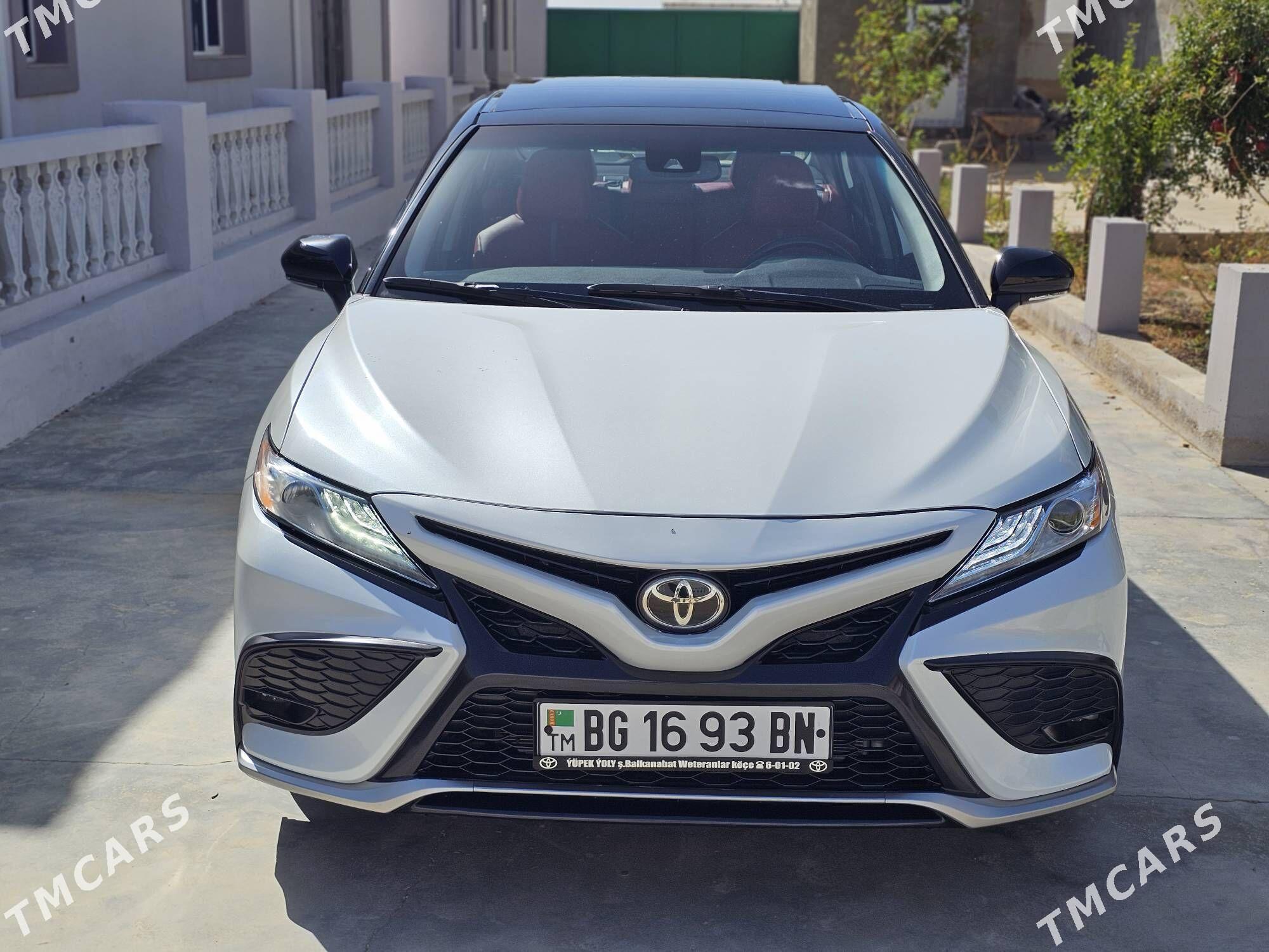 Toyota Camry 2020 - 500 000 TMT - Балканабат - img 1