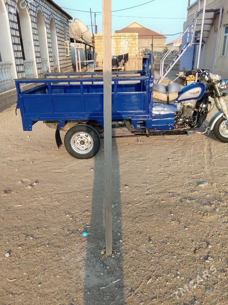 Fekon FK200-14G 2014 - 19 000 TMT - Гумдаг - img 4