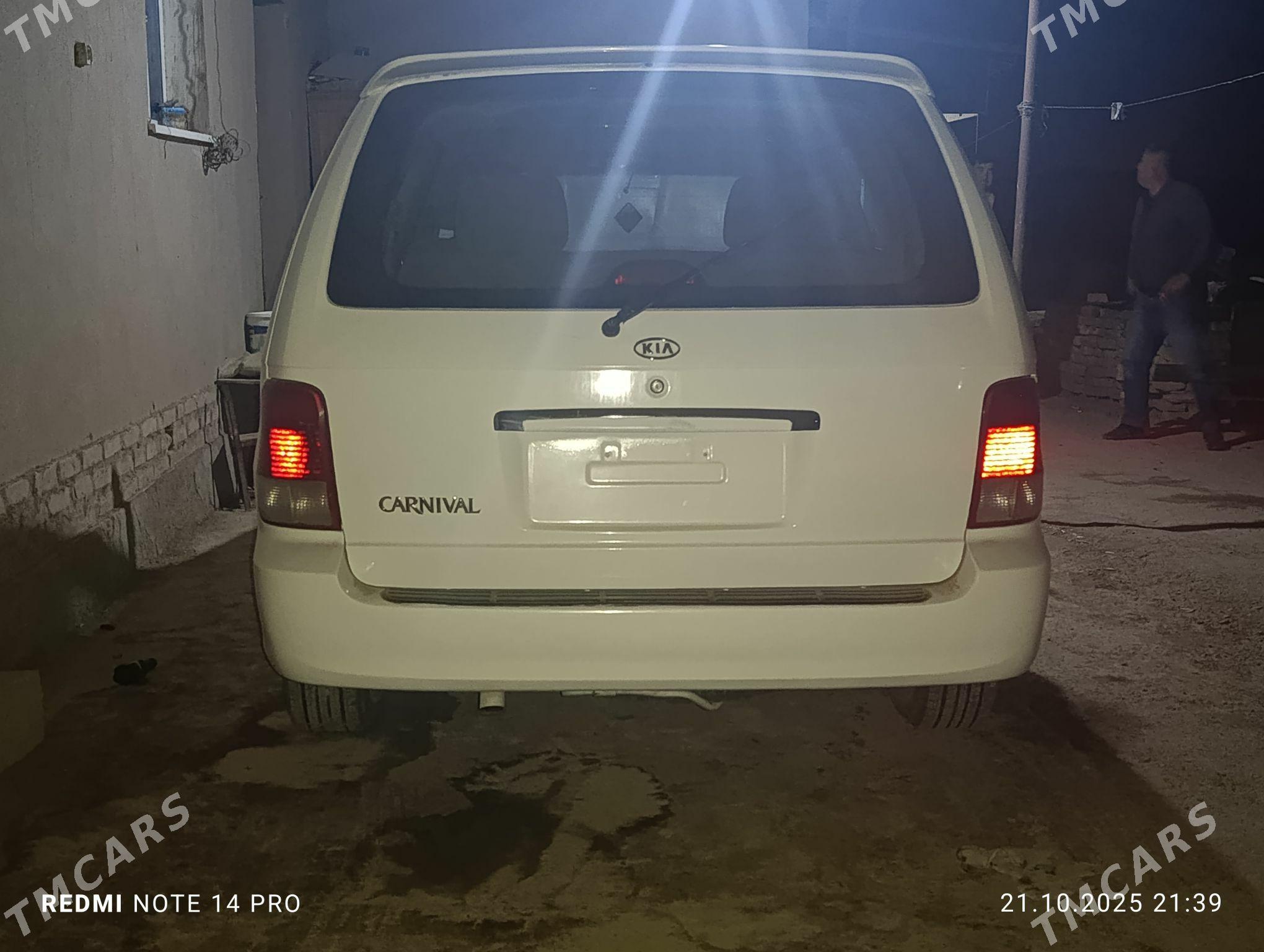 Kia Carnival 2001 - 65 000 TMT - Кёнеургенч - img 5