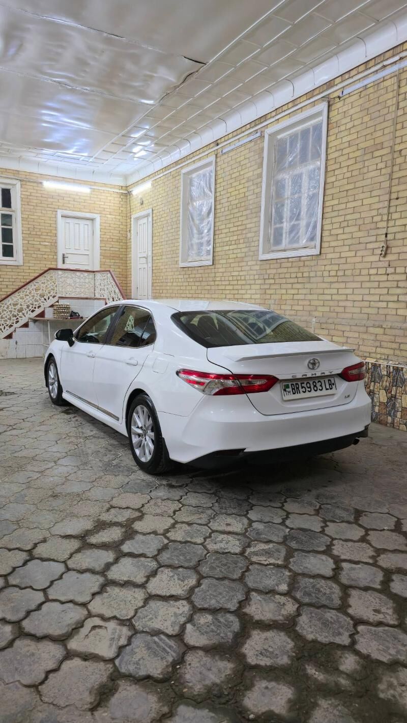 Toyota Camry 2018 - 285 000 TMT - Türkmenabat - img 6