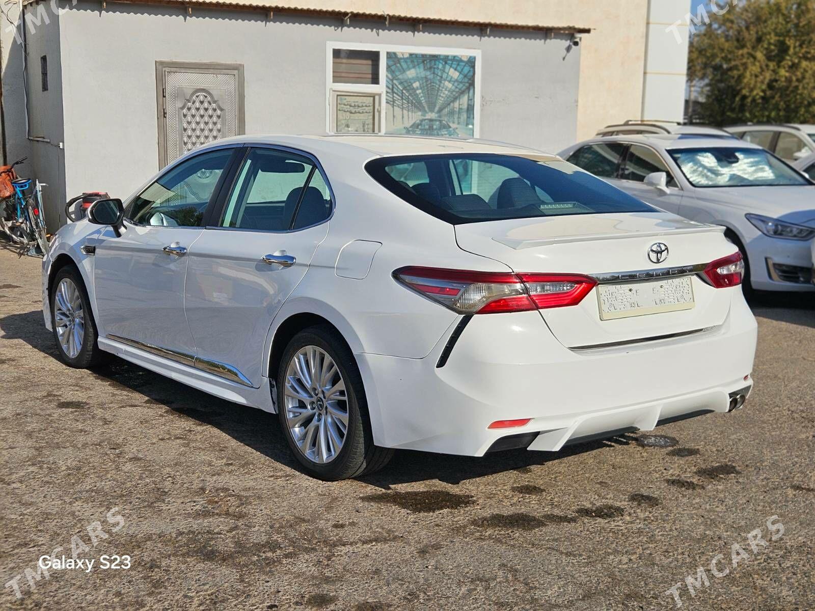 Toyota Camry 2018 - 250 000 TMT - Mary - img 5