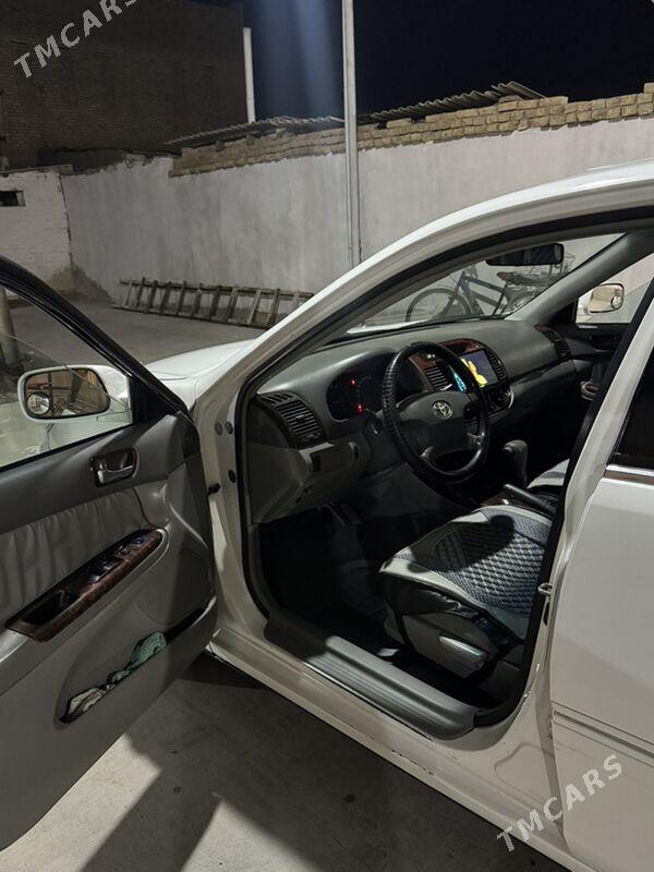Toyota Camry 2004 - 125 000 TMT - Baýramaly - img 3