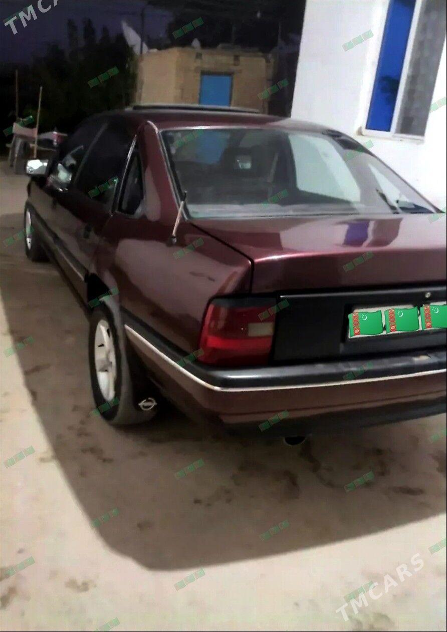 Opel Vectra 1992 - 38 000 TMT - Dänew - img 1