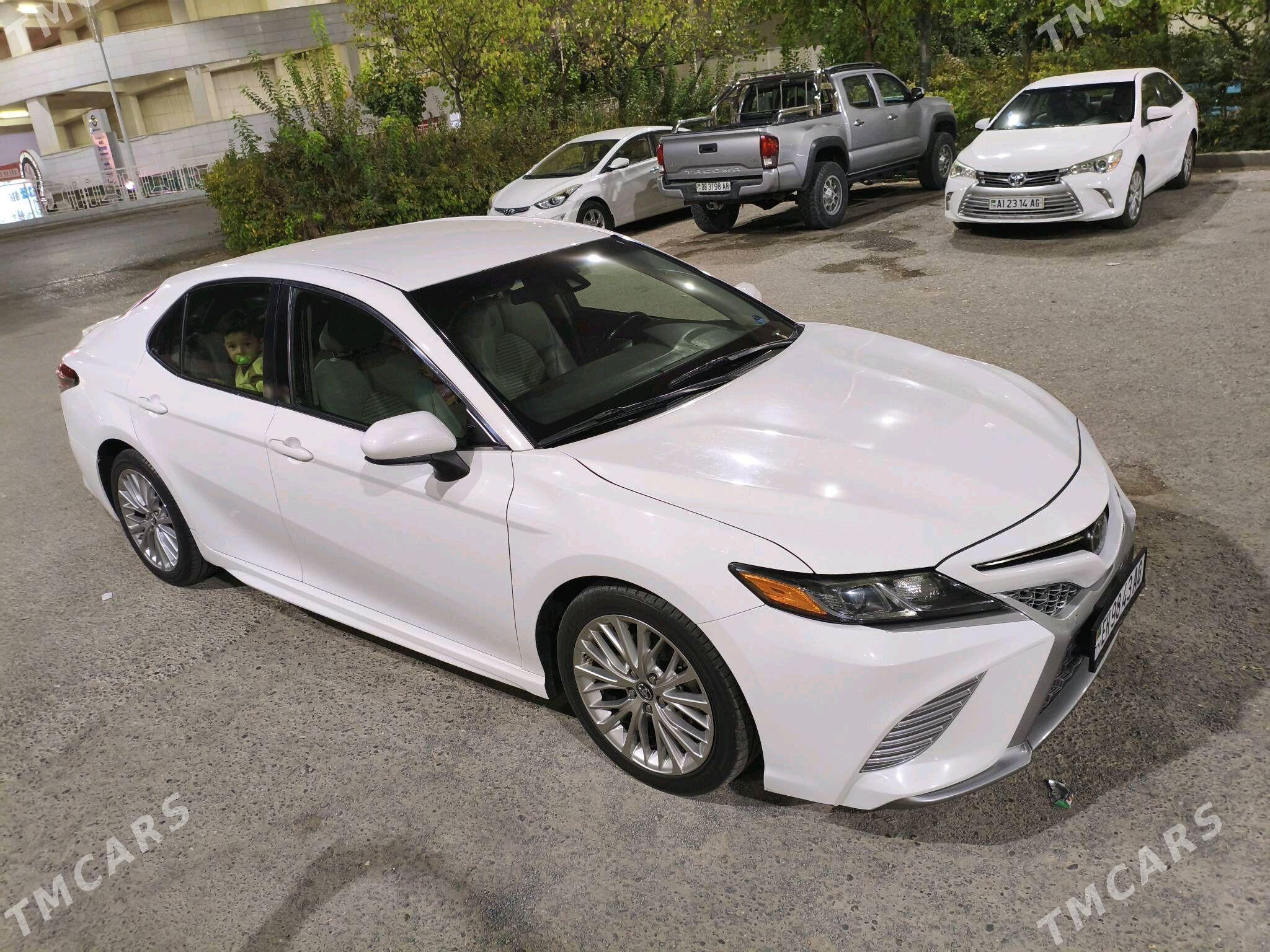 Toyota Camry 2018 - 330 000 TMT - Aşgabat - img 1