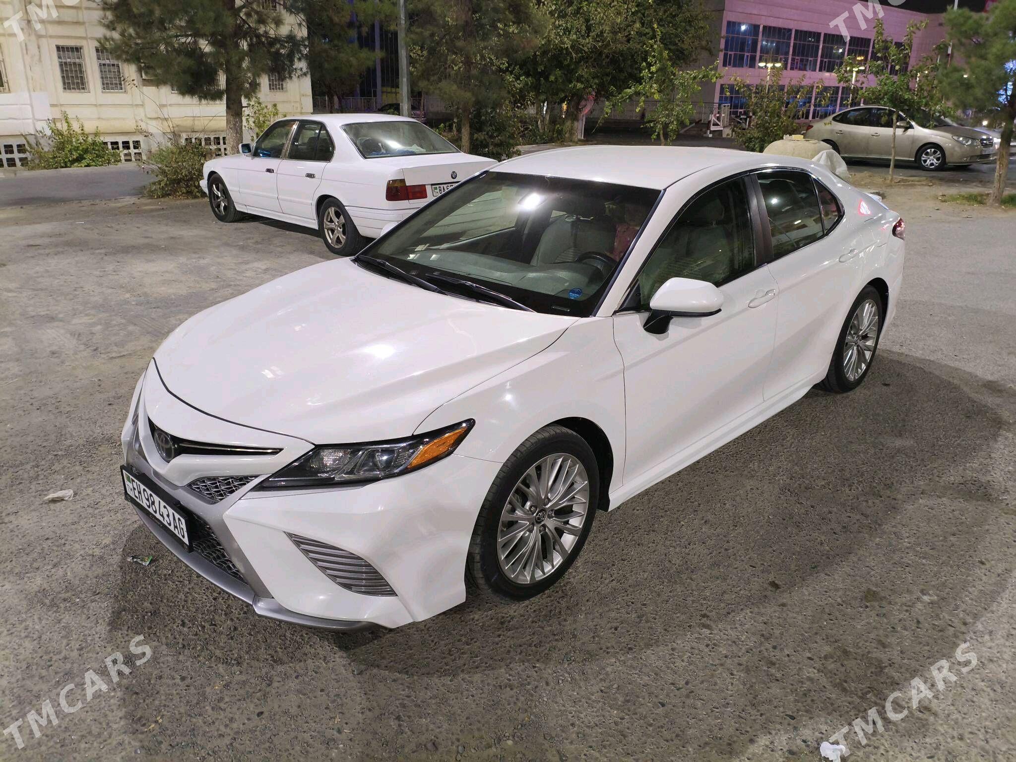 Toyota Camry 2018 - 330 000 TMT - Aşgabat - img 2