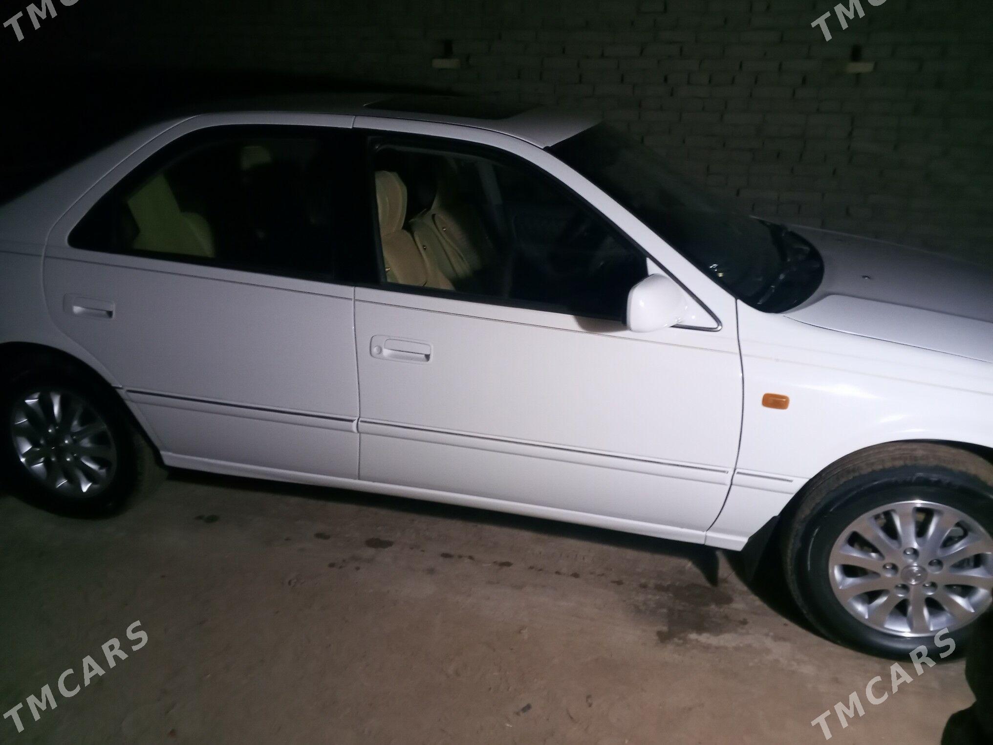 Toyota Camry 2001 - 160 000 TMT - Şabat etr. - img 8