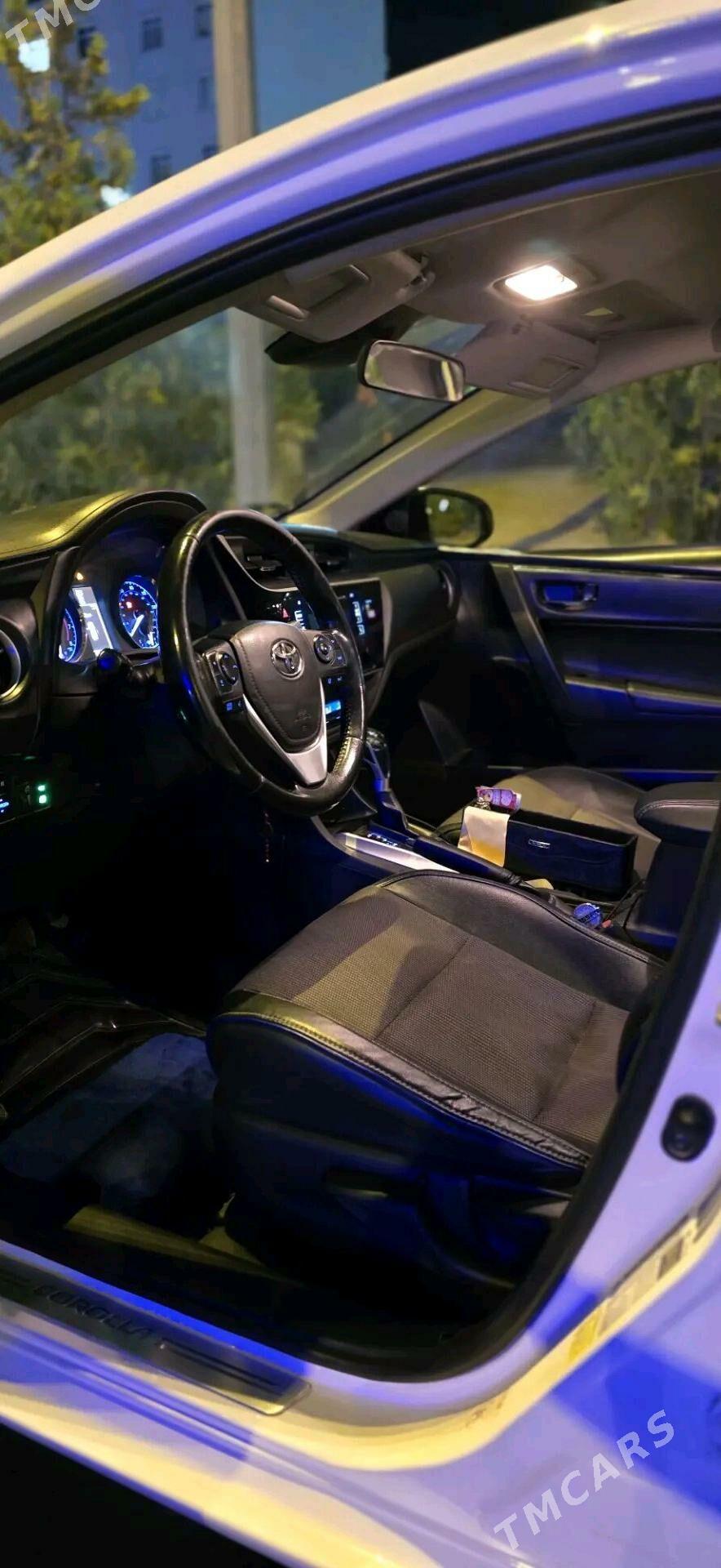 Toyota Corolla 2018 - 204 000 TMT - Aşgabat - img 6