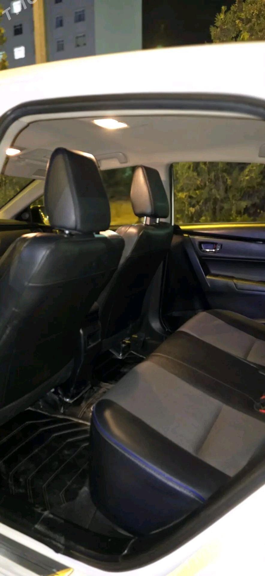 Toyota Corolla 2018 - 204 000 TMT - Aşgabat - img 7