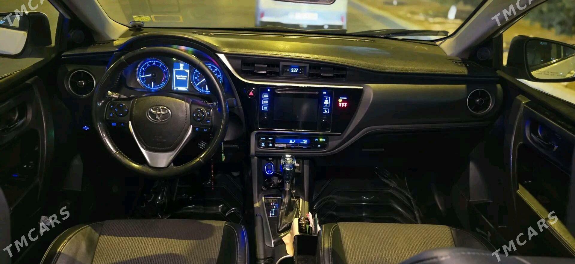 Toyota Corolla 2018 - 204 000 TMT - Aşgabat - img 8