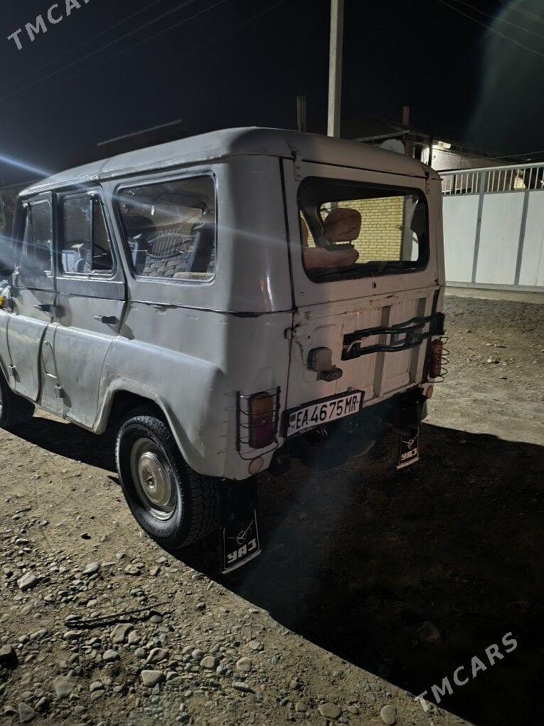 UAZ 469 2000 - 27 000 TMT - Мары - img 5