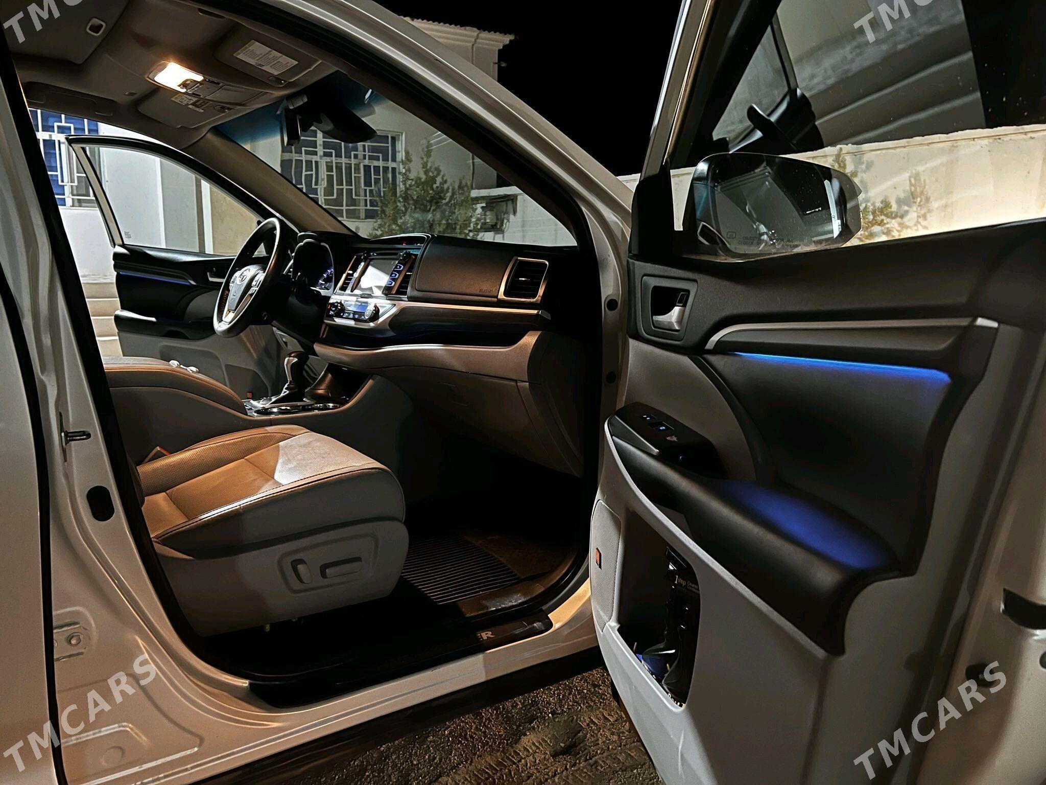 Toyota Highlander 2019 - 500 000 TMT - Türkmenbaşy - img 8