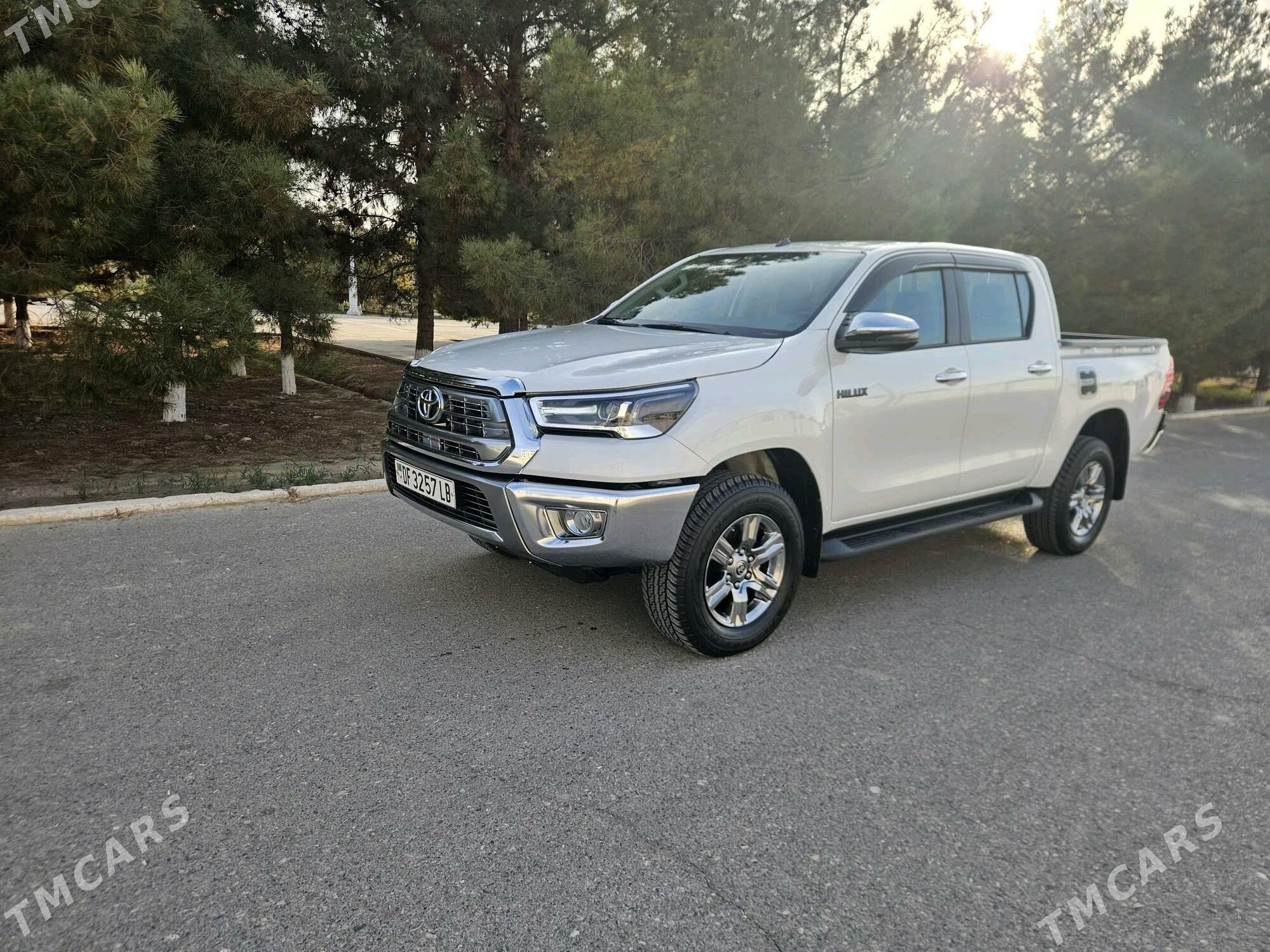Toyota Hilux 2025 - 638 000 TMT - Türkmenabat - img 2
