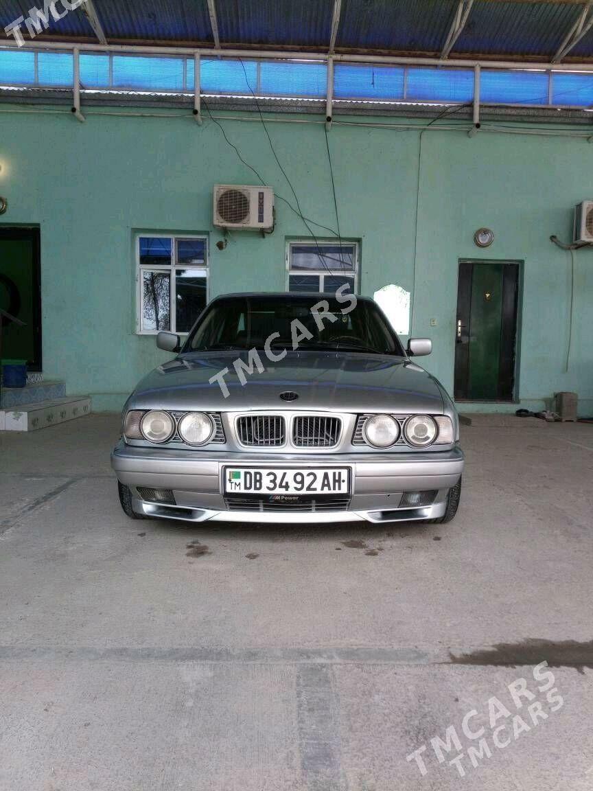 BMW 525 1993 - 70 000 TMT - Бахарден - img 4
