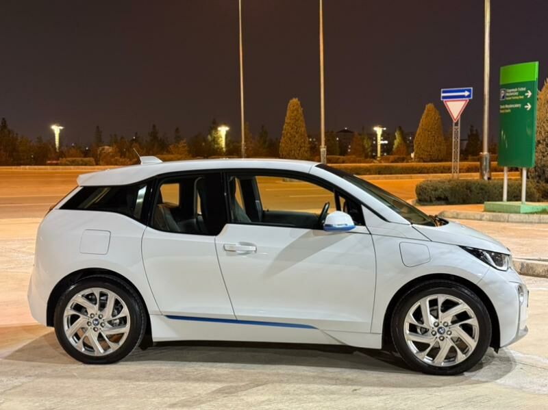 BMW i3 2015 - 600 000 TMT - Ашхабад - img 4