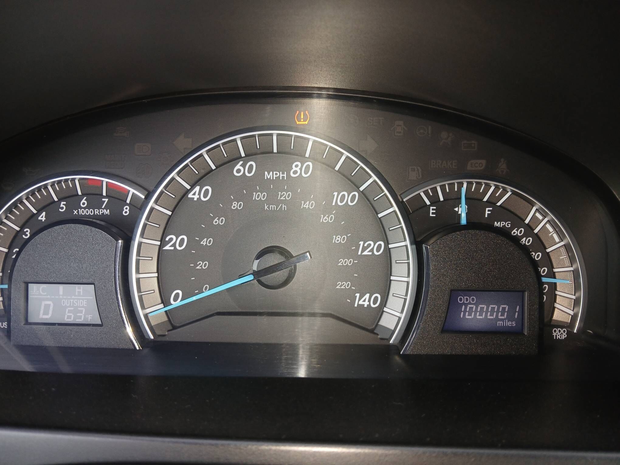 Toyota Camry 2012 - 220 000 TMT - Ýolöten - img 9