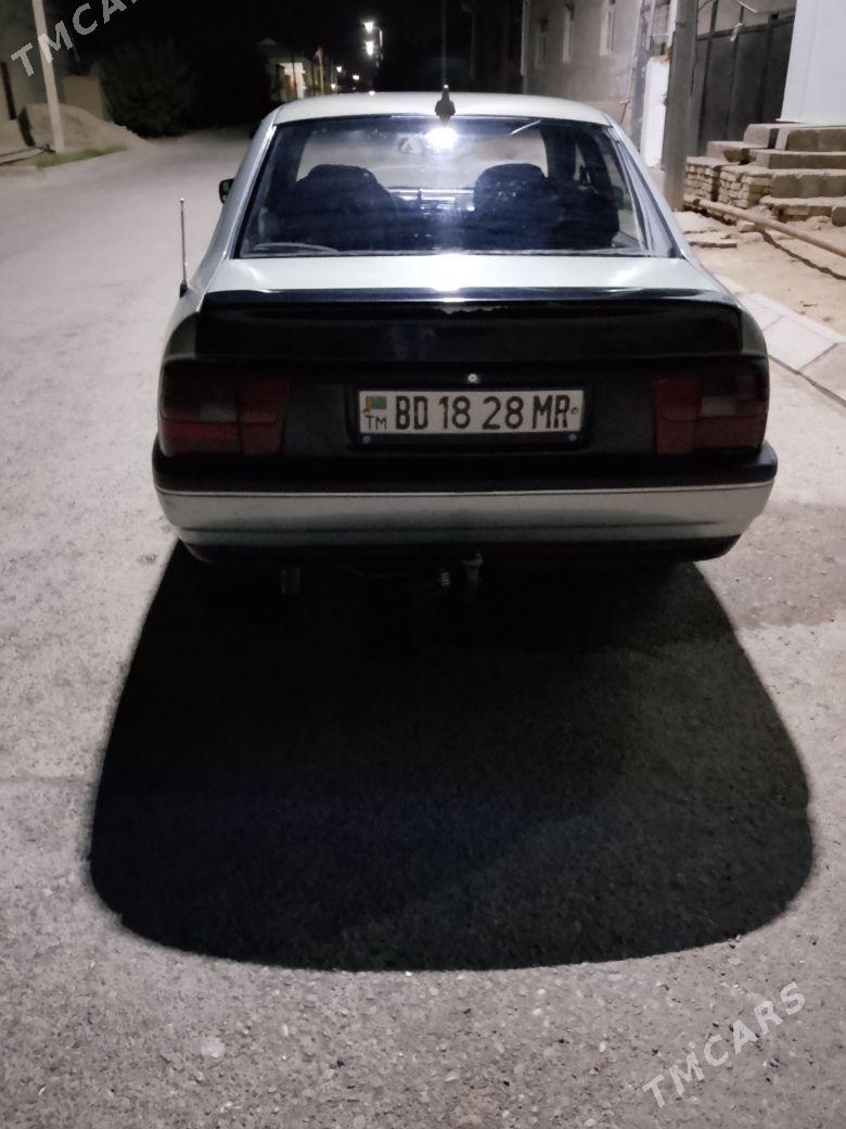 Opel Vectra 1995 - 34 000 TMT - Байрамали - img 1